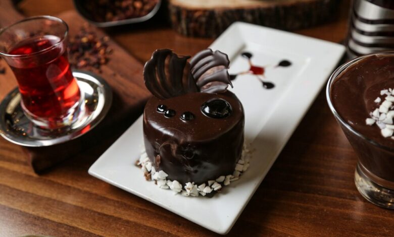 Dark Chocolate Cakes