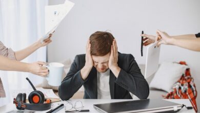 how to handle toxic employees in the workplace